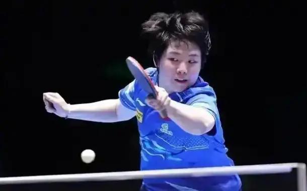 她不可撼动 她不可撼动